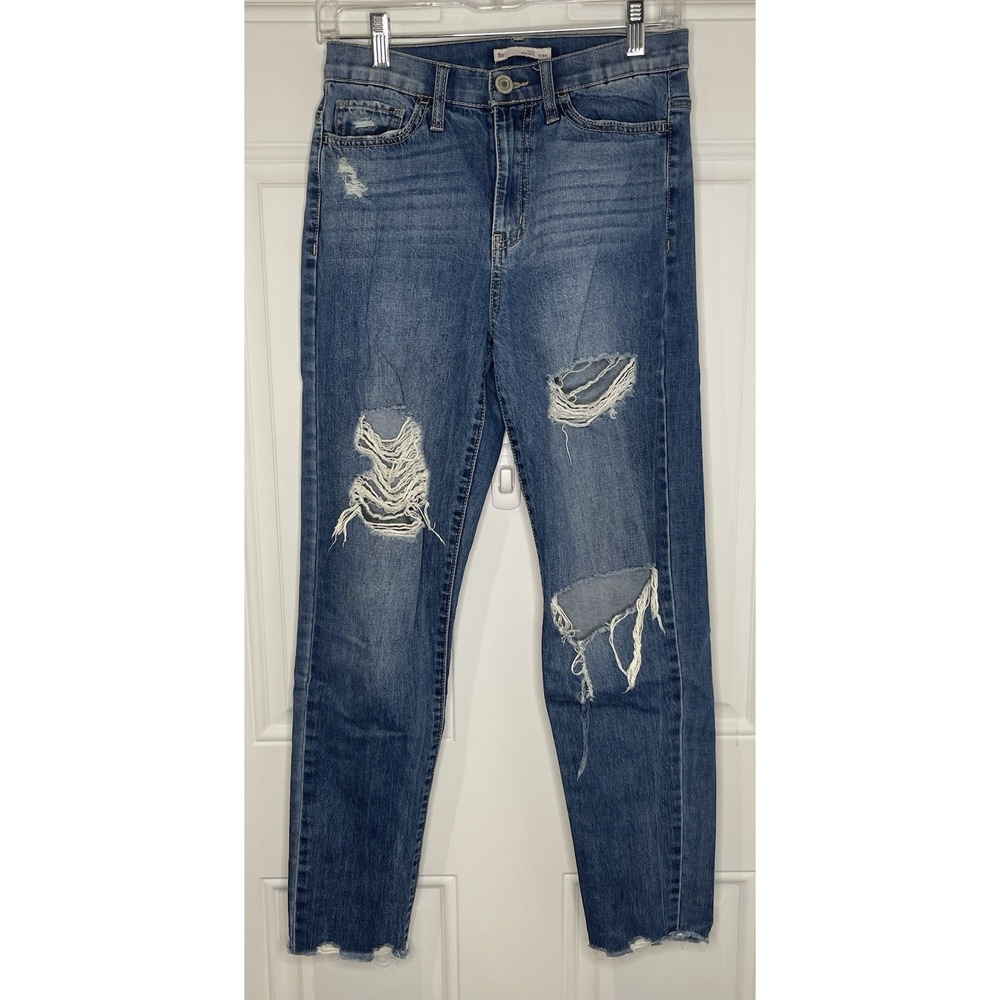 SO Women's Juniors Size 3/26 High Rise Mom Jean Medium Wash Distressed Fray
